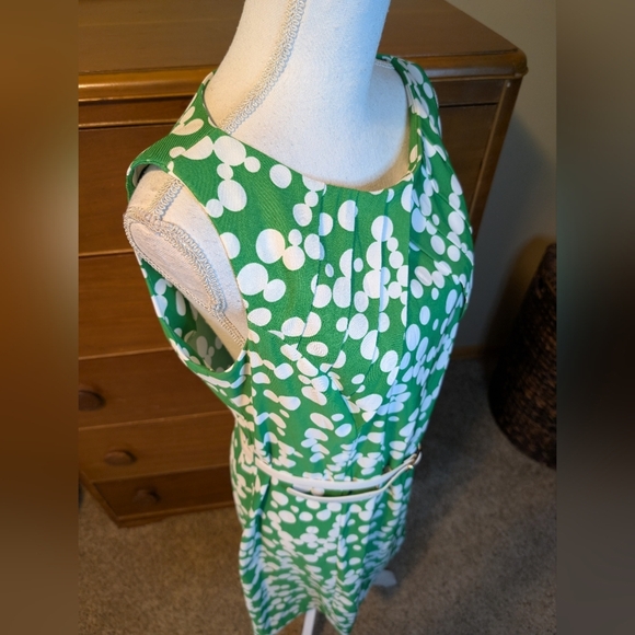 Dress Barn Spring Summer White & Green Floral Belted Dress Size 14 - Picture 10 of 13